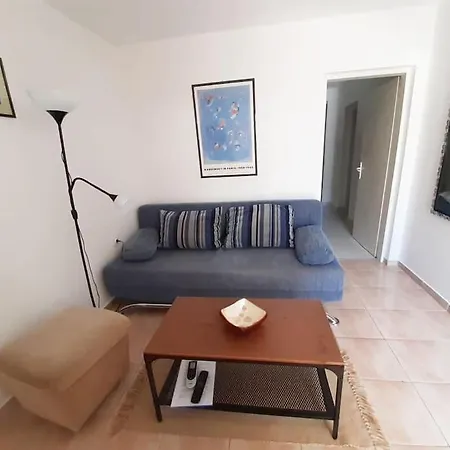 An Ideal Place To Relax And Unwind 펜션 야세니스
